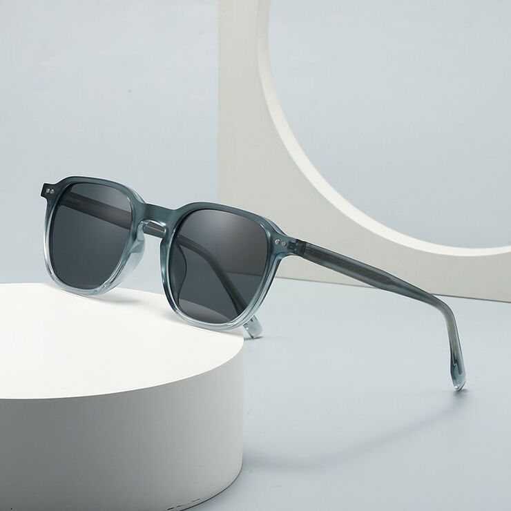 Пластиковые поляризационные солнцезащитные очки в круглой оправе Elit 10036-EL