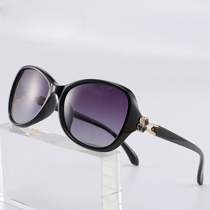 Поляризационные солнцезащитные пластиковые очки с защитой UV400 2214-GT