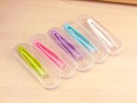 Мини-набор для мягких контактных линз - пинцет + присоска 2000