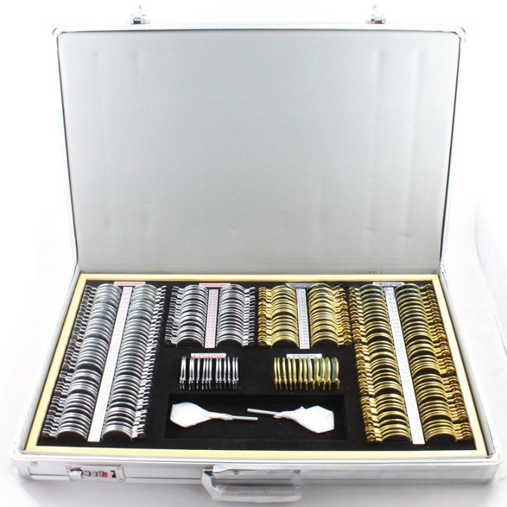 266 metal rim ophthalmic trial lens set in an aluminum case MT266-A8