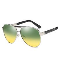 Polarized metal sunglasses with UV400 protection 2802-3-GT