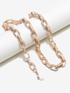 Acrylic glasses chain with shell pattern GB092