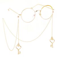 Gold-colored metal non-slip chain, with pendant key style heart, for glasses and masks GL408