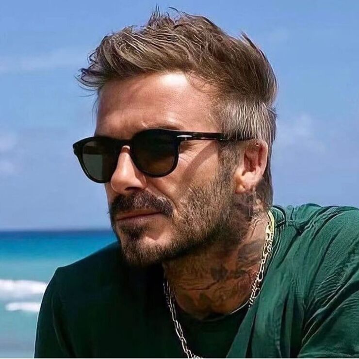 Пластиковые солнцезащитные очки в стиле ретро Elit 1111-EL