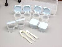 Soft contact lens kit with 4 containers XF144按压四副装