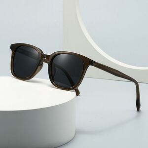 Plastic retro polarized sunglasses Elit 10039-EL