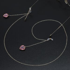 Gold-colored metal non-slip chain, with pendant crystal heart, for glasses and masks GL568