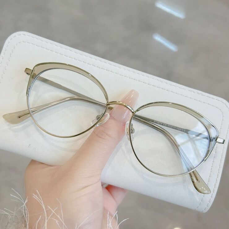 Оправа пластиковая из материала TR90 с линзами Blue Ray Cut MAMO S11879