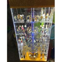 Стойка-витрина акриловая напольная вращающаяся для очков, оправ, футляров и аксессуаров 18006F-1, размер 176 * 58 см