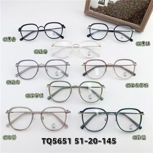 Hybrid metal + TR90 frame, with Blue Block coating SANTA TQ5651