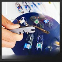 Приспособление для правки и восстановления формы оправы, инструмент для сгибания переносицы и дужек