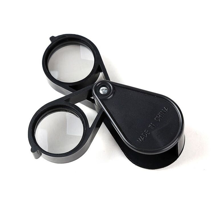 Folding magnifier with two lenses YT80532, diameter 30 mm, magnification X20
