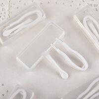 Пинцет пластиковый в индивидуальной упаковке в коробочке 