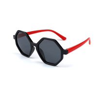 Детские силиконовые солнцезащитные поляризационные очки с защитой UV400 T11023