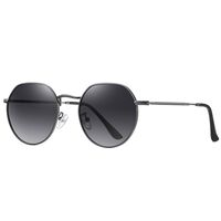 Поляризационные солнцезащитные металлические очки с защитой UV400 RB3565-GT