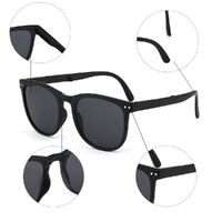 Folding plastic sunglasses with UV protection 2526
