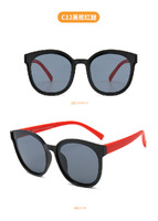 Детские силиконовые солнцезащитные поляризационные очки с защитой UV400 T22016