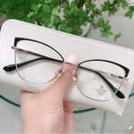 Combined frame (metal + TR90) with Blue Ray Cut protection lenses and flex MAMO F93055