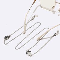 Silver-colored metal non-slip chain, with mask, for glasses and masks GL1502