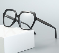 Оправа пластиковая, материал TR-90+CA (флекс!) FOCUS FCS2018