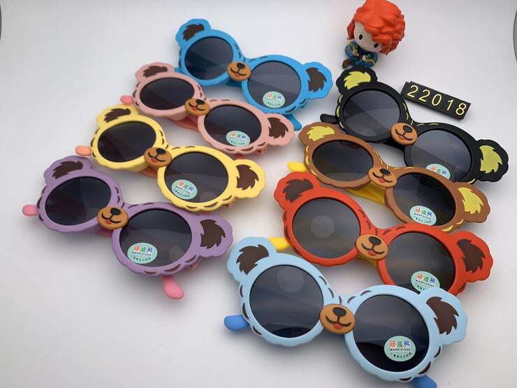 Детские поляризационные солнцезащитные очки Wanpixiong 22018