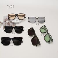 Polarized plastic sunglasses Y405