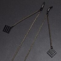 Black-colored metal non-slip chain, with pendant black square, for glasses and masks GL489