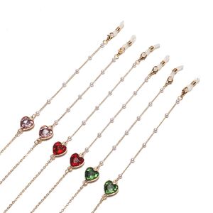 Gold-colored metal non-slip chain, with crystal heart and pearl, for glasses and masks GL1503
