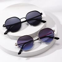 Plastic sunglasses in retro frame Elit 59-ZT4084-EL