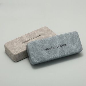 Футляр для очков и солнцезащитных очков AL672029067135-1