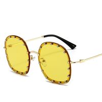 Metal sunglasses with UV400 protection 2942-GT