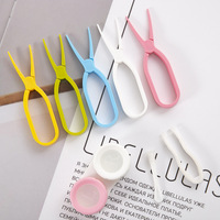 Пинцет силиконовый 7,7см в индивидуальной коробочке PC-339-1 镊子 - 剪刀 带盒子的夹子