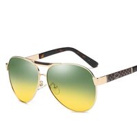 Polarized metal sunglasses with UV400 protection 2802-3-GT