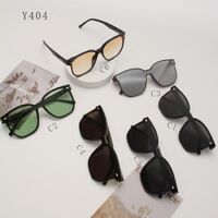 Polarized plastic sunglasses Y404