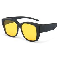 Polarized plastic TR90 sunglasses with UV400 protection 821-GT