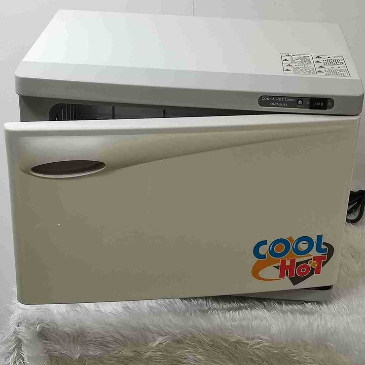 Ultraviolet sterilizer box for sterilization of trial frames, lenses and other small devices and tools KD-20