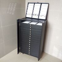 Офисный бокс - витрина для оправ и очков, с замками, на 288/234 мест JS-C220309