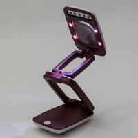 Лупа складная с универсальной подсветкой 7021-XX, размеры: 52*47 мм, увеличение: 3Х