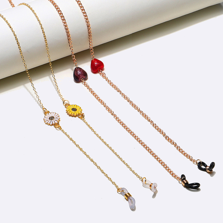 Металлическая цепочка для очков с сердечками GM053(1)