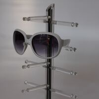 Стойка для очков акриловая настольная на 3 / 4 / 5 мест U001