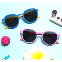 Polarized silicone sunglasses with UV400 protection for kids T111031