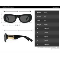 Пластиковые солнцезащитные очки в форме 