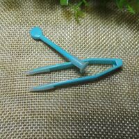 Tweezers with suction cup, length 6.0 cm, for working with contact lenses, assorted colors NZB-1, order from 100 