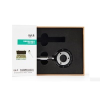 Клиновидная призма (призма Рисли) с красным фильтром Мэддокса FSK-JCJ портативная с металлической ручкой и в алюминиевой кейсе