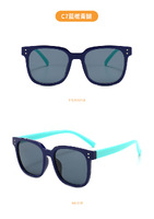 Детские силиконовые солнцезащитные поляризационные очки с защитой UV400 T11017