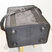 Передвижной бокс (ящик, чемодан, кейс, кофр, органайзер, витрина) на колёсах для оправ и очков на 36 мест JS-C220908