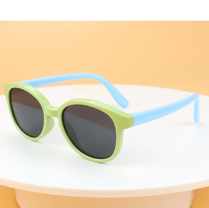 Polarized silicone sunglasses with UV400 protection for kids CT18011