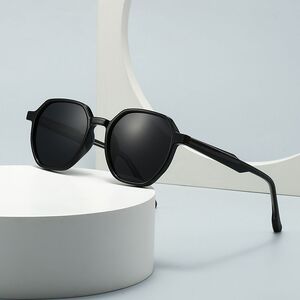 Plastic round polarized sunglasses Elit 10046-EL