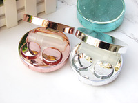 Set for a soft contact lens M-8083