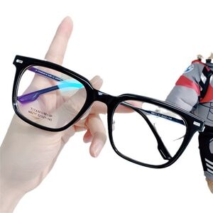 Titanium extralight frames MAMO M8217